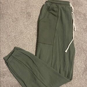 Aerie Olive Green Womens Joggers size Small Like New